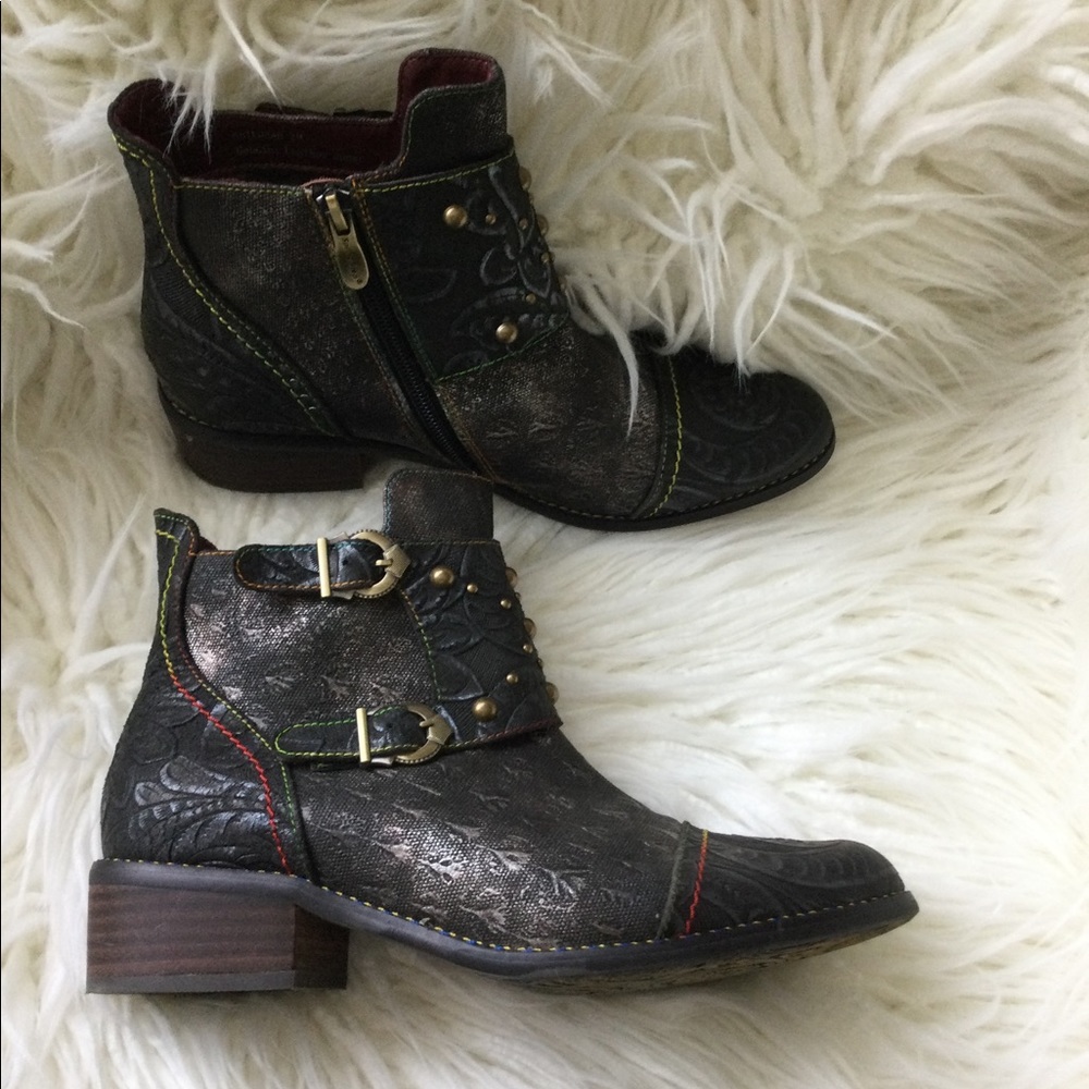 Spring Step L’Artiste black/grey metallic western bootie side zipper size 39